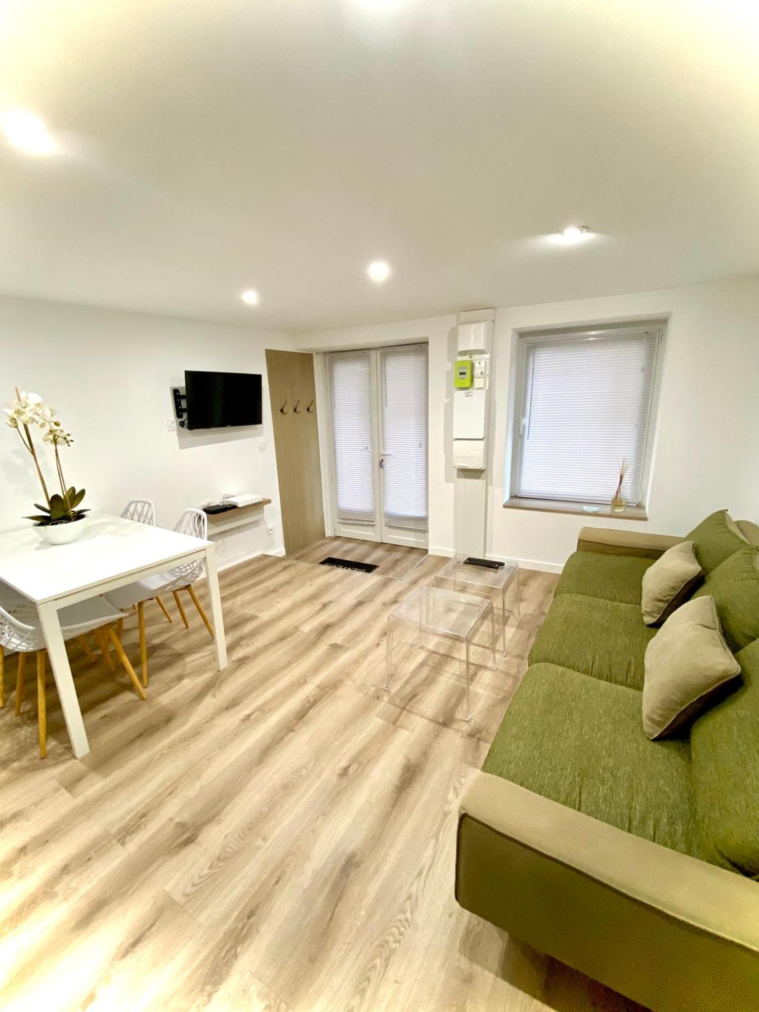 Relax & Cosy Saint Just Saint Rambert公寓 外观 照片